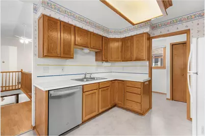 809 Zweck Ct, Longmont, CO 80503 - Photo 5