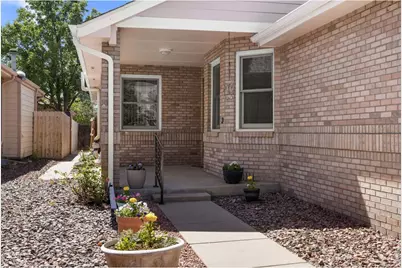 809 Zweck Ct, Longmont, CO 80503 - Photo 1