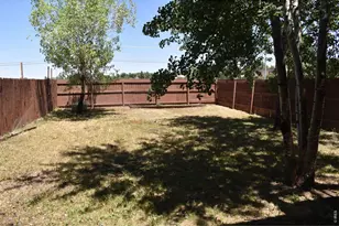 1306 Parker Dr, Longmont, CO 80501 - Photo 17