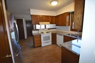 1306 Parker Dr, Longmont, CO 80501 - Photo 7