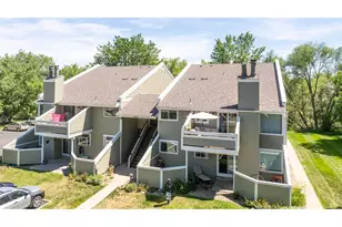 8022 Countryside Park, Niwot, CO 80503 - Photo 3
