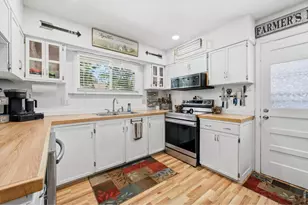 532 E 11th St, Loveland, CO 80537 - Photo 7