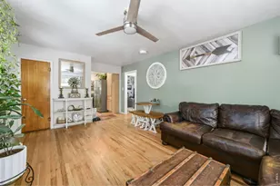 532 E 11th St, Loveland, CO 80537 - Photo 5