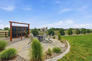 1907 Spring Bloom Dr, Windsor, CO 80550 - Photo 5