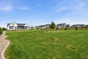1907 Spring Bloom Dr, Windsor, CO 80550 - Photo 41