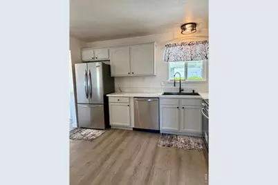 4422 W 9th St, Greeley, CO 80634 - Photo 9