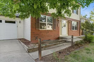 2060 Bennington Cir, Fort Collins, CO 80526 - Photo 3