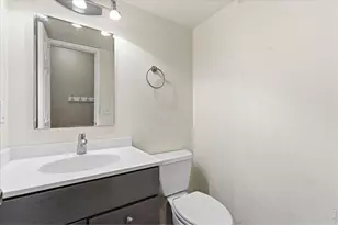 2060 Bennington Cir, Fort Collins, CO 80526 - Photo 7