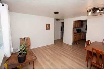 324 N 3rd Ave, Sterling, CO 80751 - Photo 5