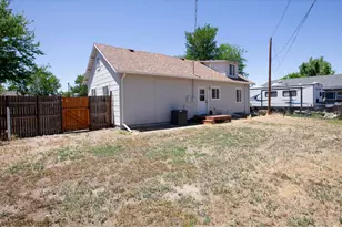 324 N 3rd Ave, Sterling, CO 80751 - Photo 37