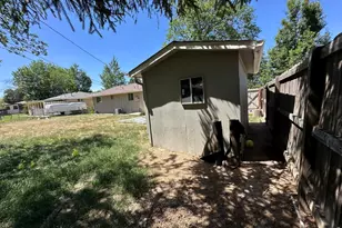 820 W 30th St, Loveland, CO 80538 - Photo 15