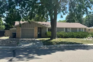 820 W 30th St, Loveland, CO 80538 - Photo 1