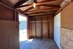 820 W 30th St, Loveland, CO 80538 - Photo 13