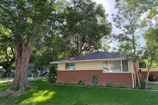 817 Litle Ct, Loveland, CO 80537 - Photo 1