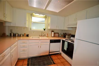 3814 Columbia Dr, Longmont, CO 80503 - Photo 3