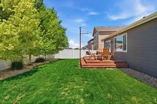 862 Sunlight Peak Dr, Severance, CO 80550 - Photo 43