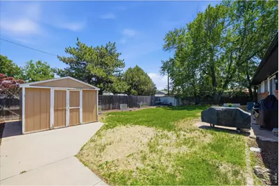 354 S 5th St, La Salle, CO 80645 - Photo 17