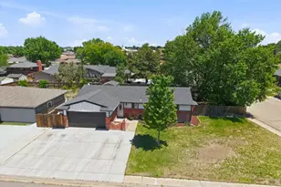 354 S 5th St, La Salle, CO 80645 - Photo 25