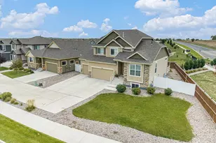 933 Ponderosa Dr, Severance, CO 80550 - Photo 3