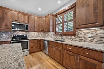 8209 Surrey St, Greeley, CO 80634 - Photo 17