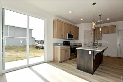 533 S 10th St, Berthoud, CO 80513 - Photo 9
