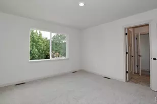 533 S 10th St, Berthoud, CO 80513 - Photo 21