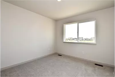 533 S 10th St, Berthoud, CO 80513 - Photo 33