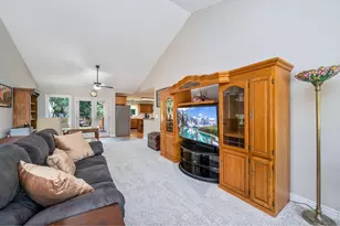 1211 N 4th St, Johnstown, CO 80534 - Photo 7
