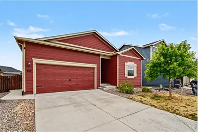 407 Keene Pl, Keenesburg, CO 80643 - Photo 3