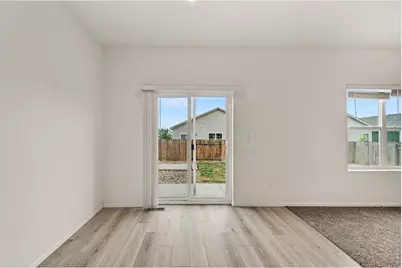 407 Keene Pl, Keenesburg, CO 80643 - Photo 9