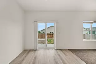 407 Keene Pl, Keenesburg, CO 80643 - Photo 9