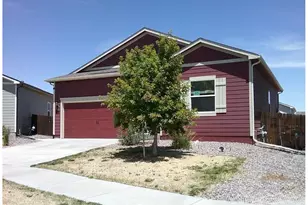 407 Keene Pl, Keenesburg, CO 80643 - Photo 3