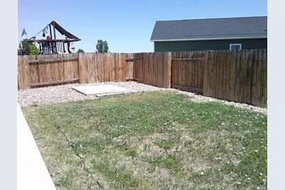407 Keene Pl, Keenesburg, CO 80643 - Photo 15