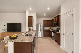 407 Keene Pl, Keenesburg, CO 80643 - Photo 11