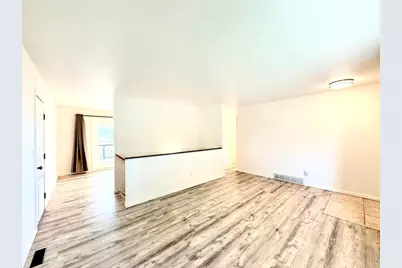 224 Centennial Dr, Kersey, CO 80644 - Photo 5