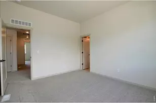 529 S 10th St, Berthoud, CO 80513 - Photo 21