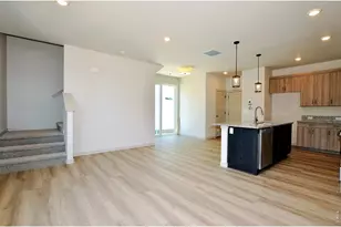 529 S 10th St, Berthoud, CO 80513 - Photo 9
