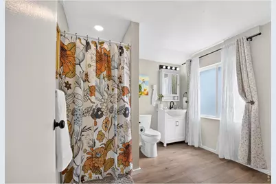 1057 E 5th St, Loveland, CO 80537 - Photo 17