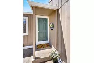 1057 E 5th St, Loveland, CO 80537 - Photo 25