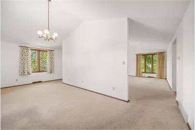 1229 Gateway Dr, Loveland, CO 80537 - Photo 5