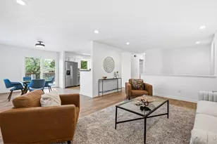 3525 Lakeview Cir, Longmont, CO 80503 - Photo 7
