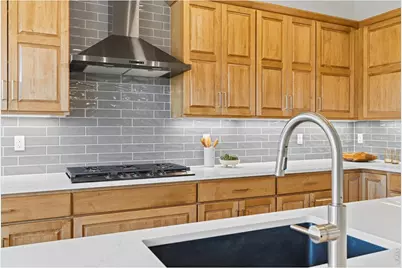 8467 Annapolis Dr, Windsor, CO 80528 - Photo 9