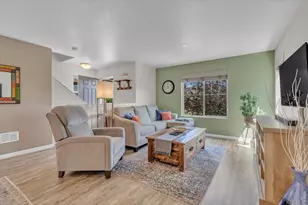 69 Quail Rd, Longmont, CO 80501 - Photo 3