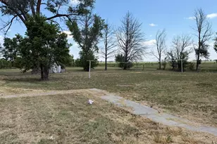 212 N 2nd St, Iliff, CO 80736 - Photo 11