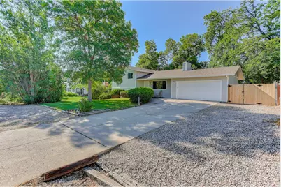 321 Diamond Dr, Fort Collins, CO 80525 - Photo 3