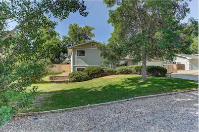 321 Diamond Dr, Fort Collins, CO 80525 - Photo 1