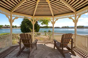 9402 Crystal Ln, Longmont, CO 80503 - Photo 7