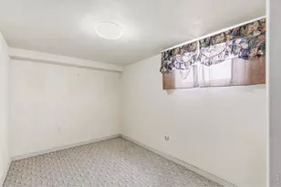 1122 5th St, Greeley, CO 80631 - Photo 41