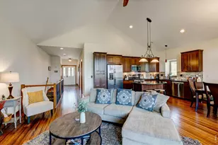 355 Kiowa Dr, Estes Park, CO 80517 - Photo 3
