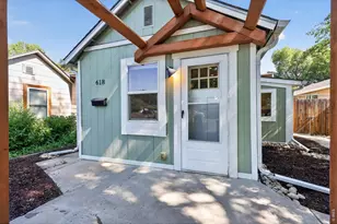 618 E Magnolia St, Fort Collins, CO 80524 - Photo 1